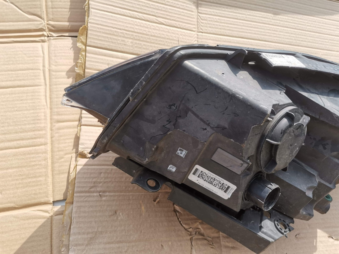 LAND ROVER DISCOVERY SPORT L550 BI-XENON LEFT HEADLIGHT FK7213W030GC JLR27