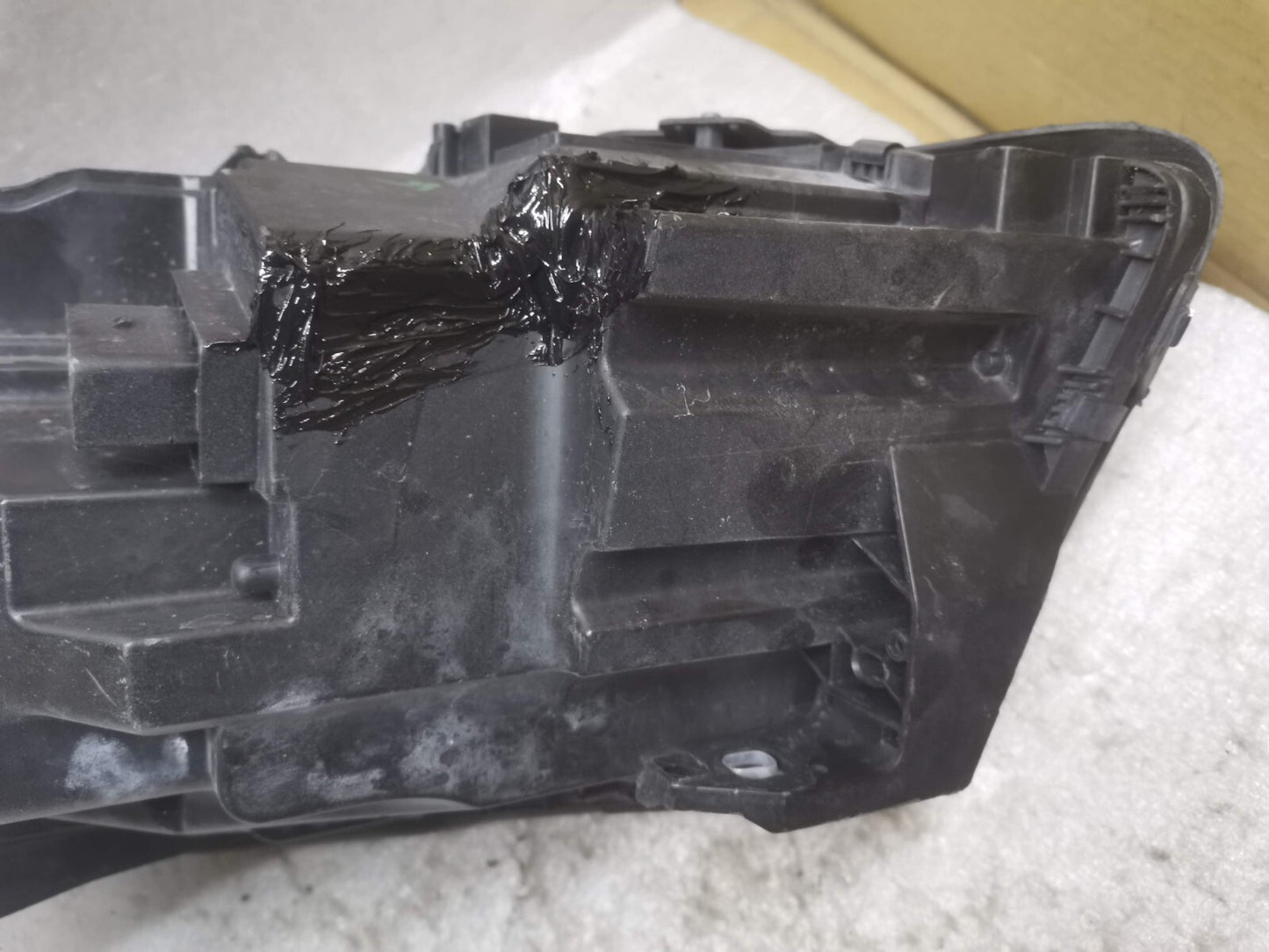 MERCEDES BENZ GLA FRONT RIGHT LED HEADLIGHT GENUINE 17-20 A1569067200 M51