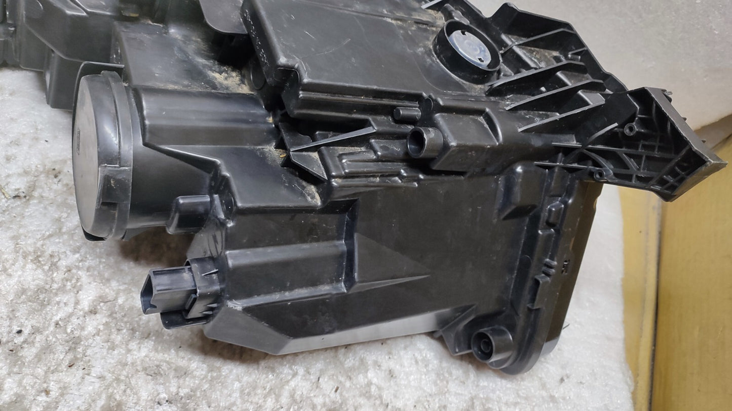 VAUXHALL MOKKA B 2020+ HEADLIGHT O/S RIGHT HAND 9847939380 vxmo84