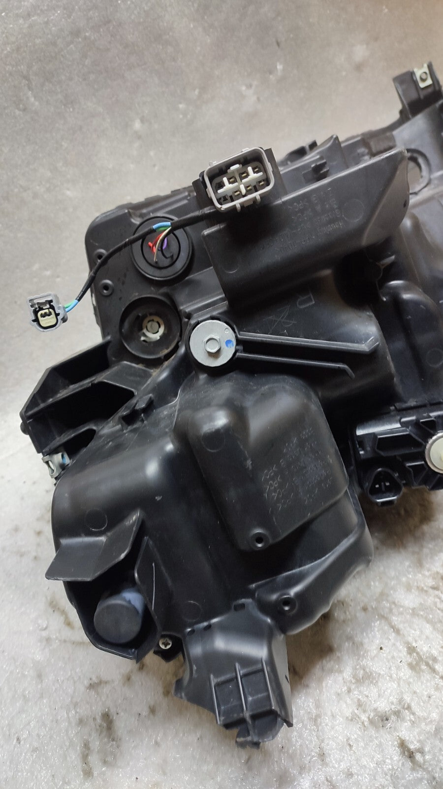 SUZUKI VITARA 2017 - 222 DRIVERSIDE HEADLIGHT 100-7R017 suvi9