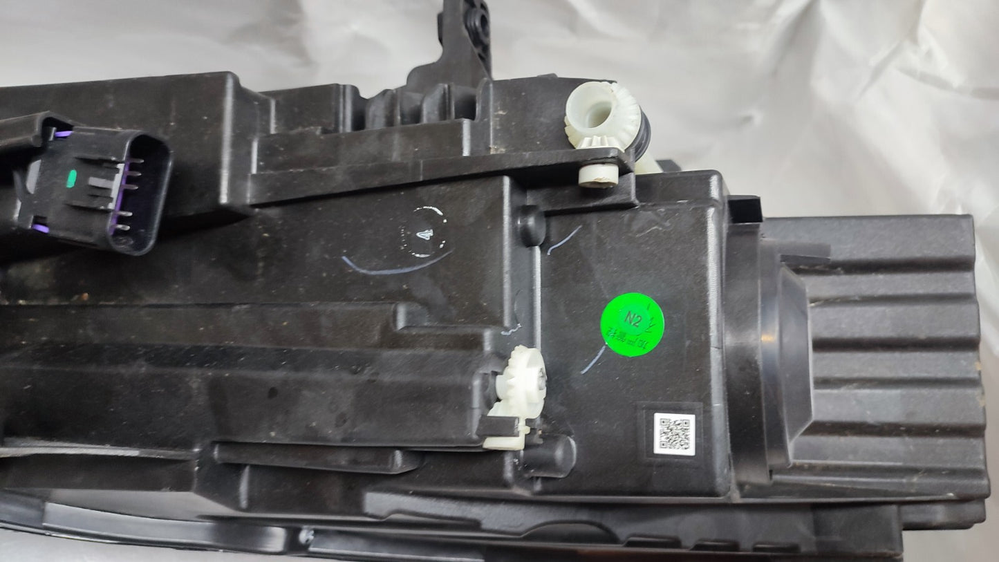 MG HS XENON 2019 - 2022 LEFT N/S PASSENGER SIDE XENON HEADLIGHT mg23