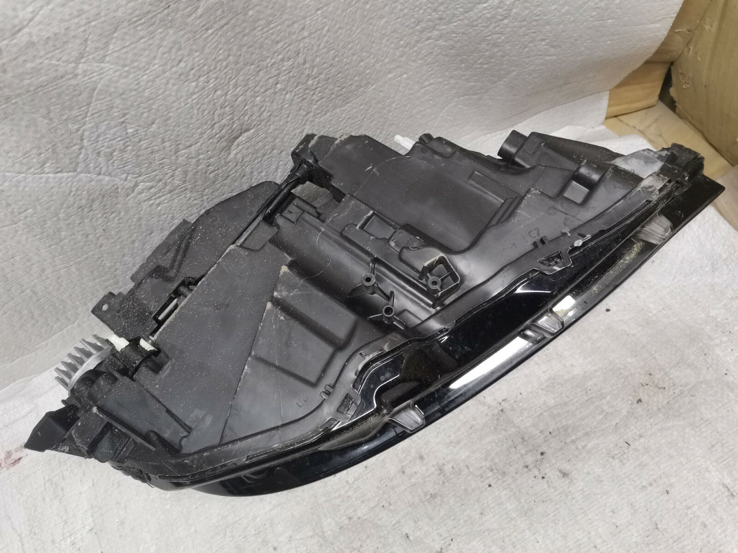 Volvo S90 V90 Headlight headlamp2016-2019 Full LED L/H 31655201 vo9013