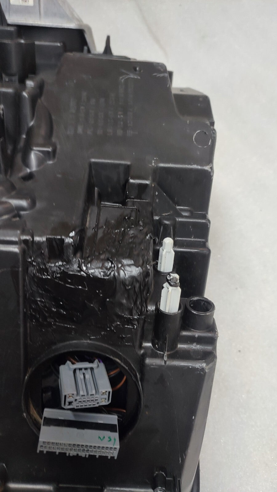 VOLVO XC40 2018 - 2021 HEADLIGHT DRIVER SIDE RIGHT 31655994 vo78