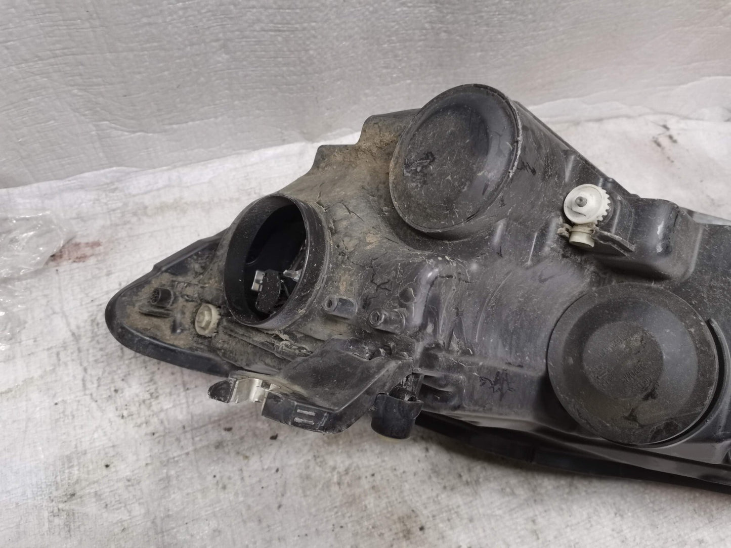AUDI A6 C7 2013 FRONT RIGHT HEADLIGHT 4G0941004N aua691