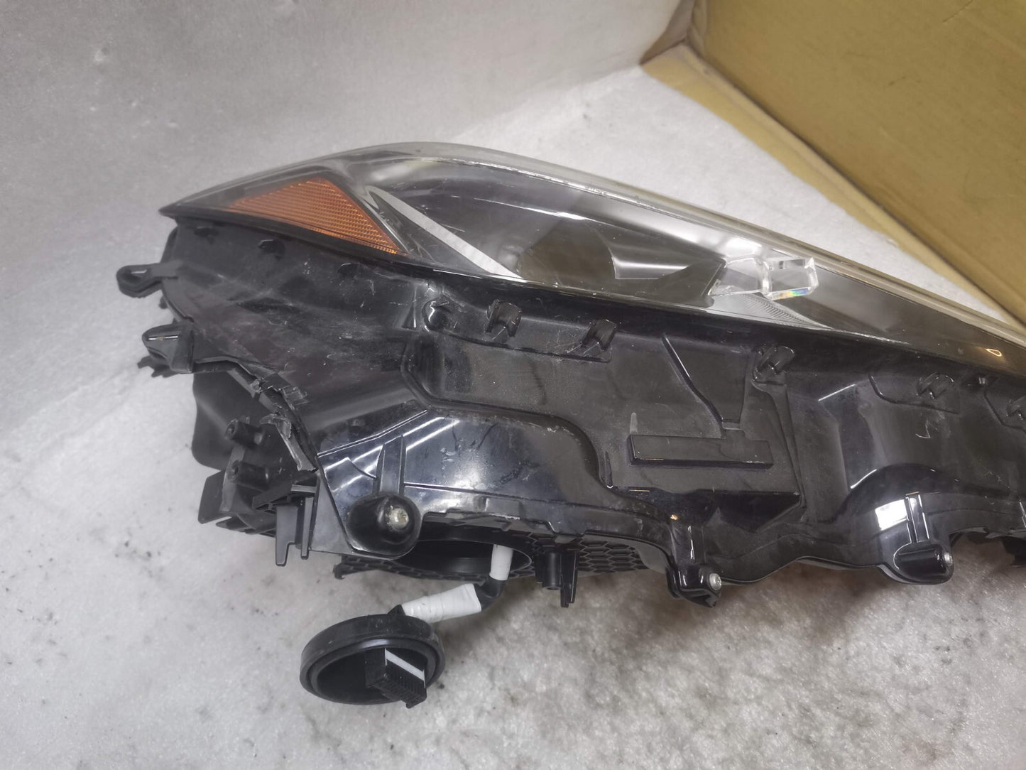 LEXUS UX SPORT HEADLIGHT LED HEADLIGHT 89908-76010 RIGHT SIDE 2018-2023 le14