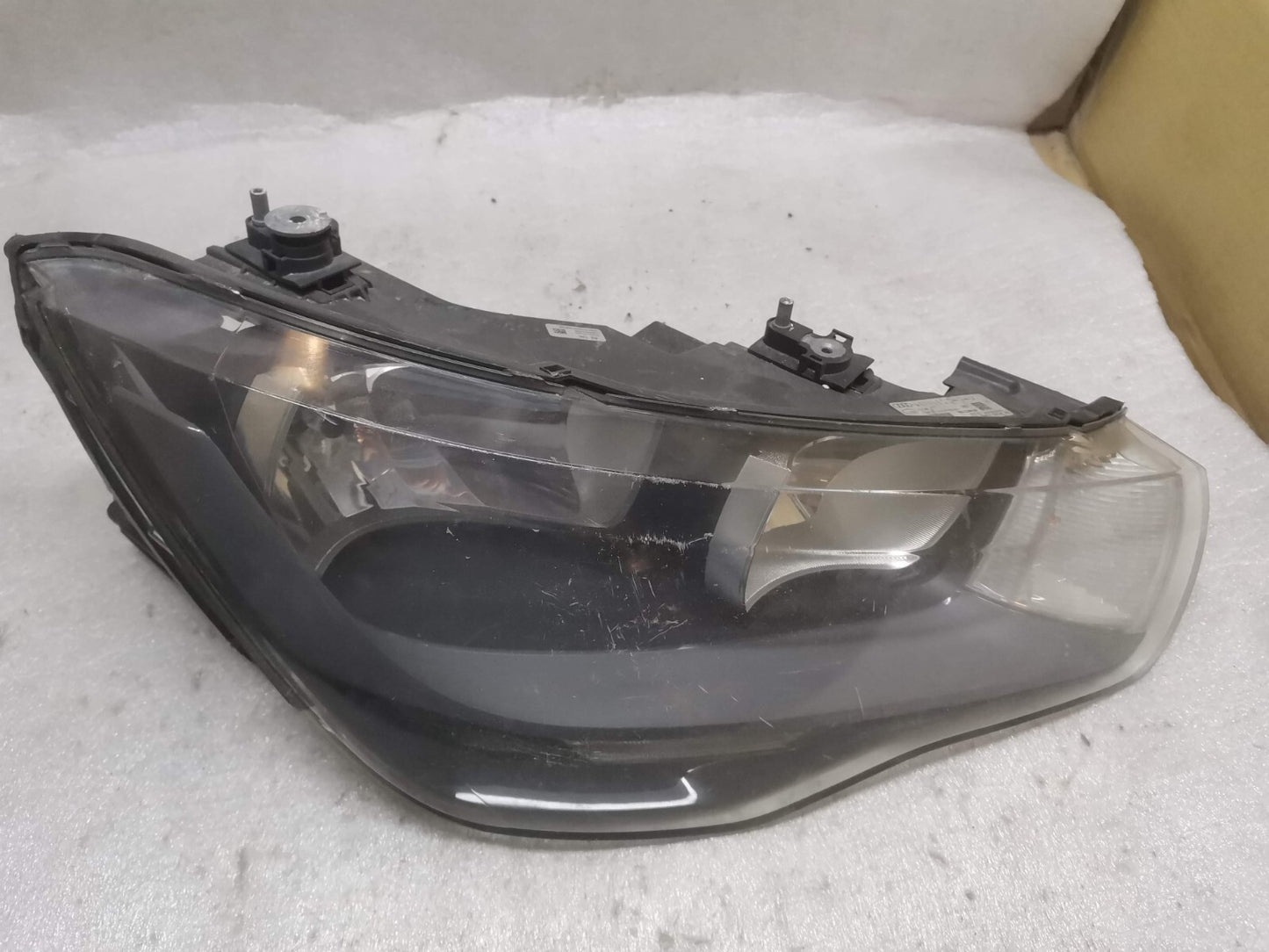 AUDI A1 2010- 2015 DRIVER SIDE FRONT HEADLIGHT 8X0941004A au112