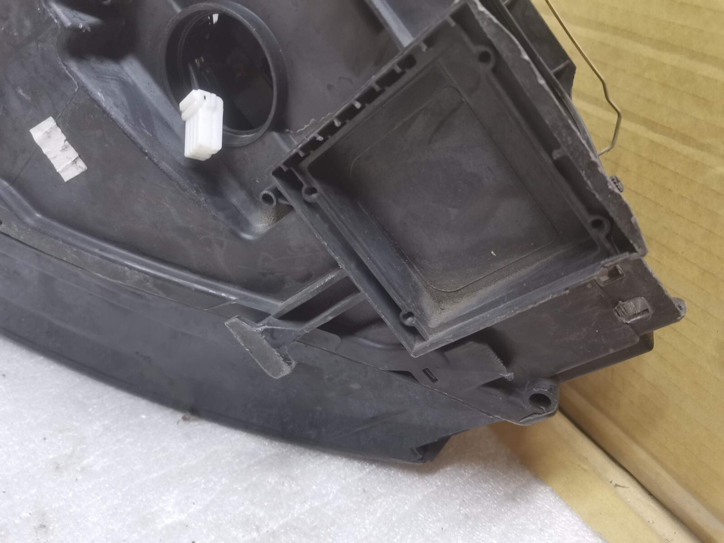 AUDI A5 8T 2008- 2012 FRONT RIGHT DRIVER SIDE XENON HEADLIGHT 8T0941004AL a5131