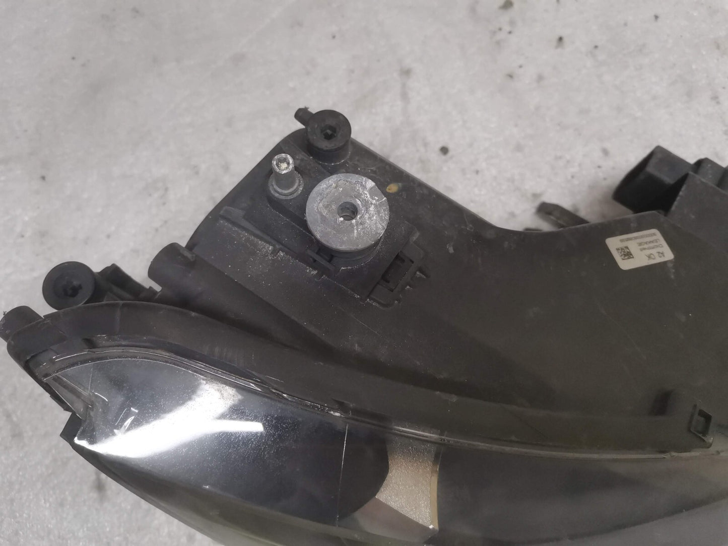 AUDI A1 2010- 2015 DRIVER SIDE FRONT HEADLIGHT 8X0941004A au112