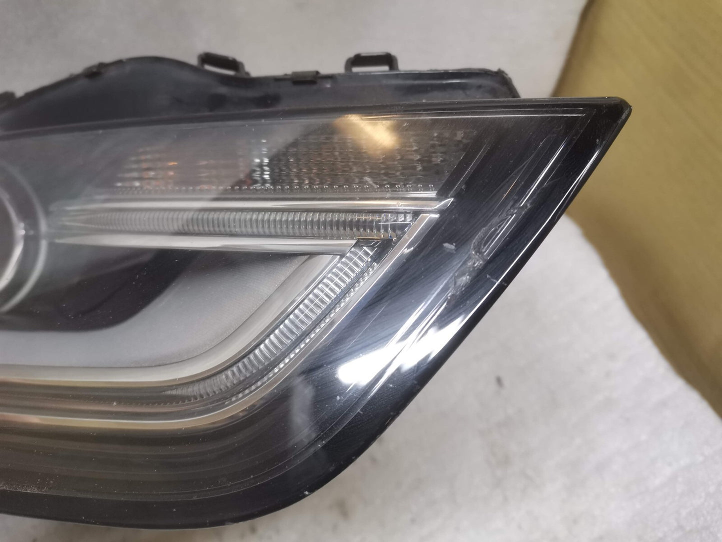 AUDI A4 2012-2015 DRIVER RIGHT LED XENON HEADLIGHT 8K0941006A