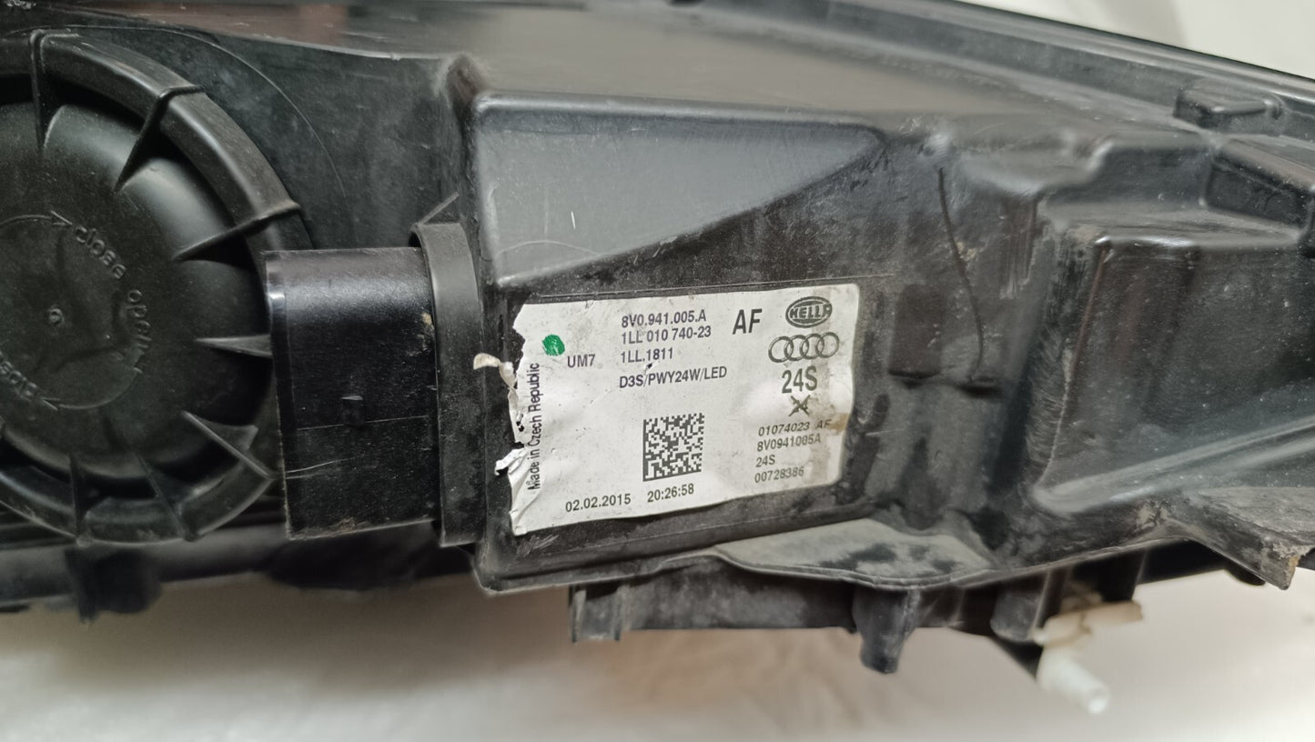 AUDI A3 S3 RS3 8V 2013 - 2016 N/S PASSENGER XENON HEADLIGHT 8V0941005A AU177