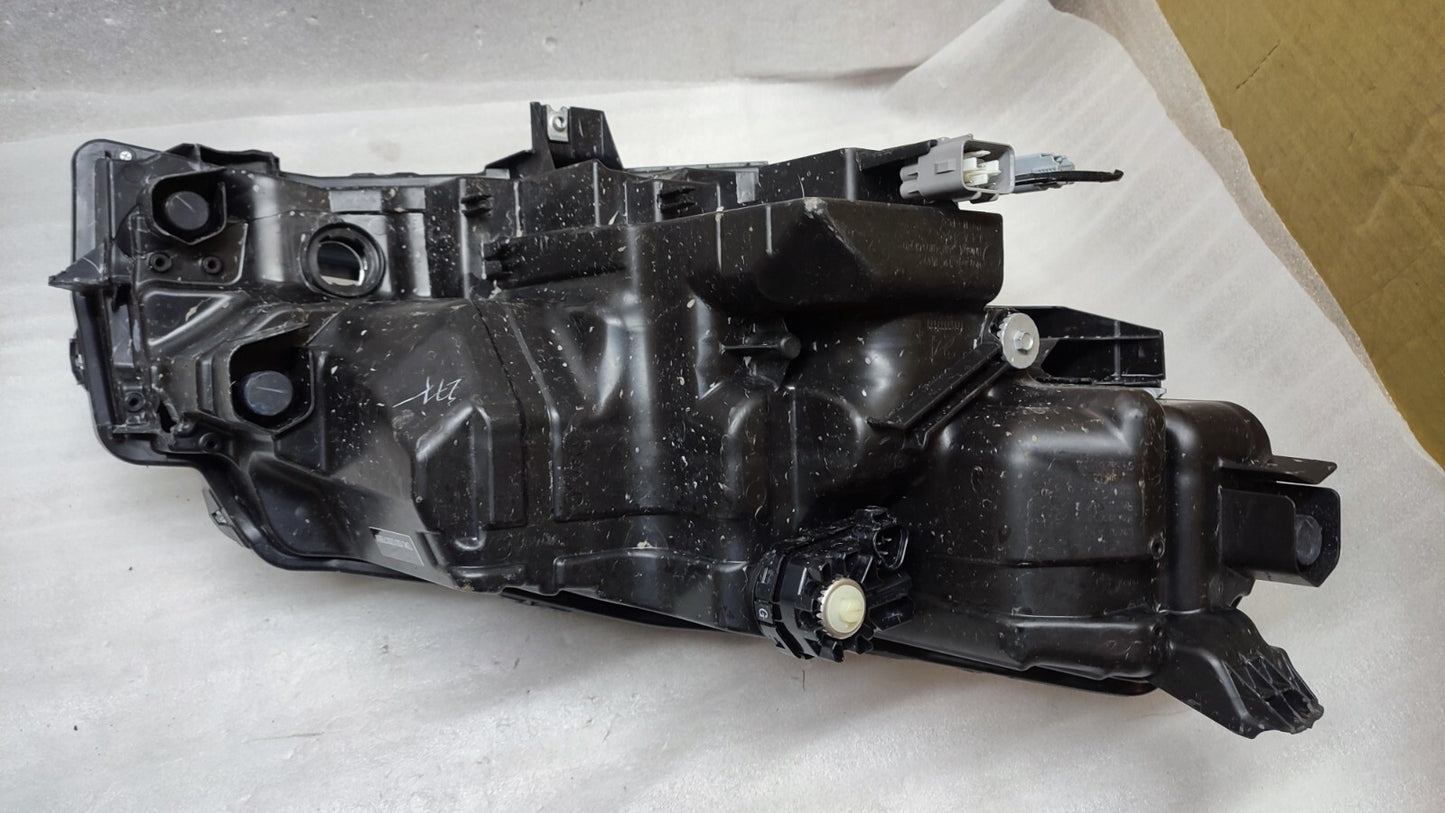 SUZUKI VITARA 2017 - 222 PASSENGER SIDE HEADLIGHT 100-7R017 suvi11