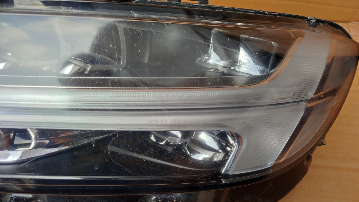 Volvo S90 V90 left Side nearside Headlight full Led 2016 - 2024 31655730 vo83