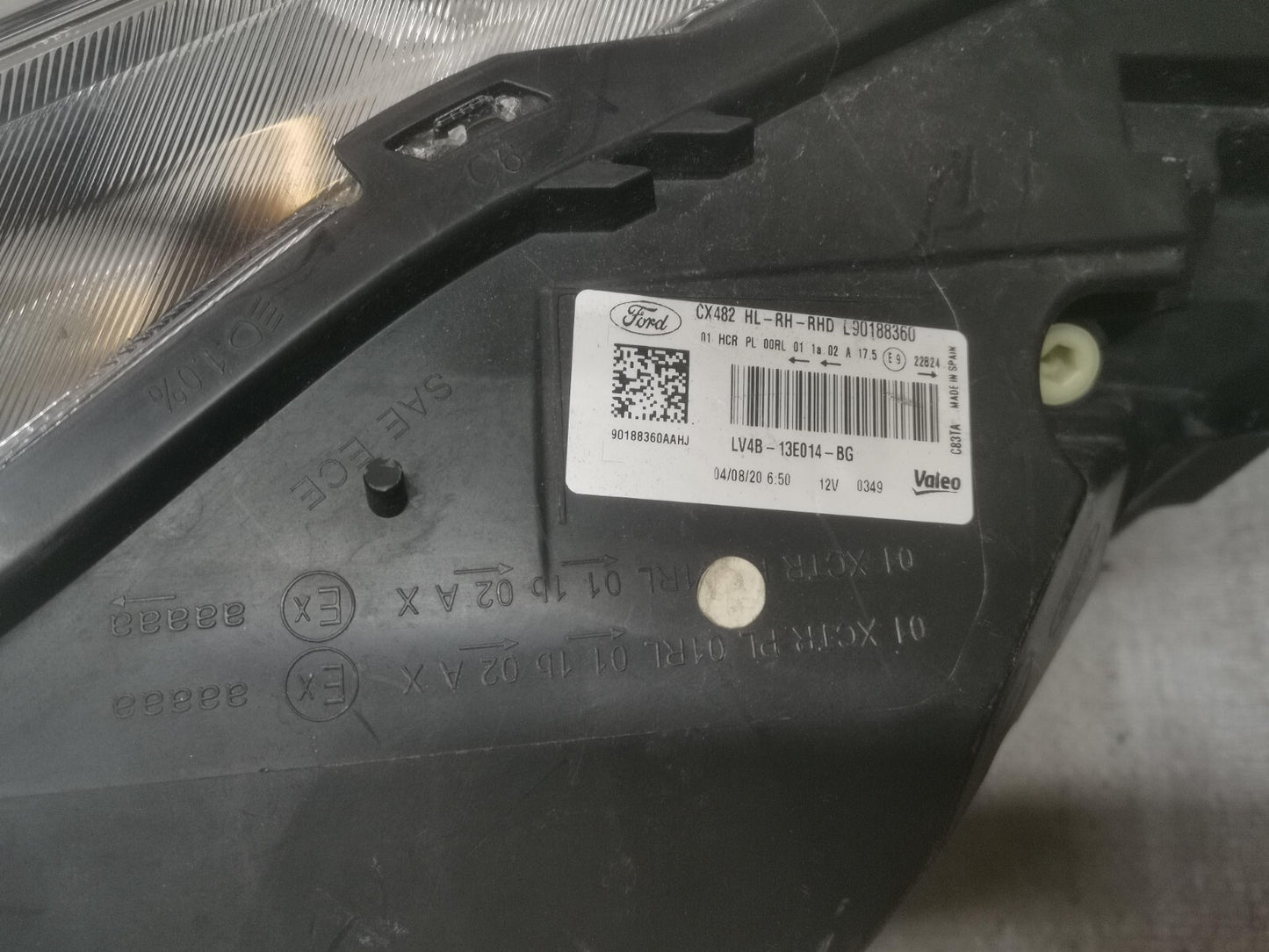 Ford Kuga 2020-22 Right drivers side headlight Headlamp LV4B-13E014-BG fomo16