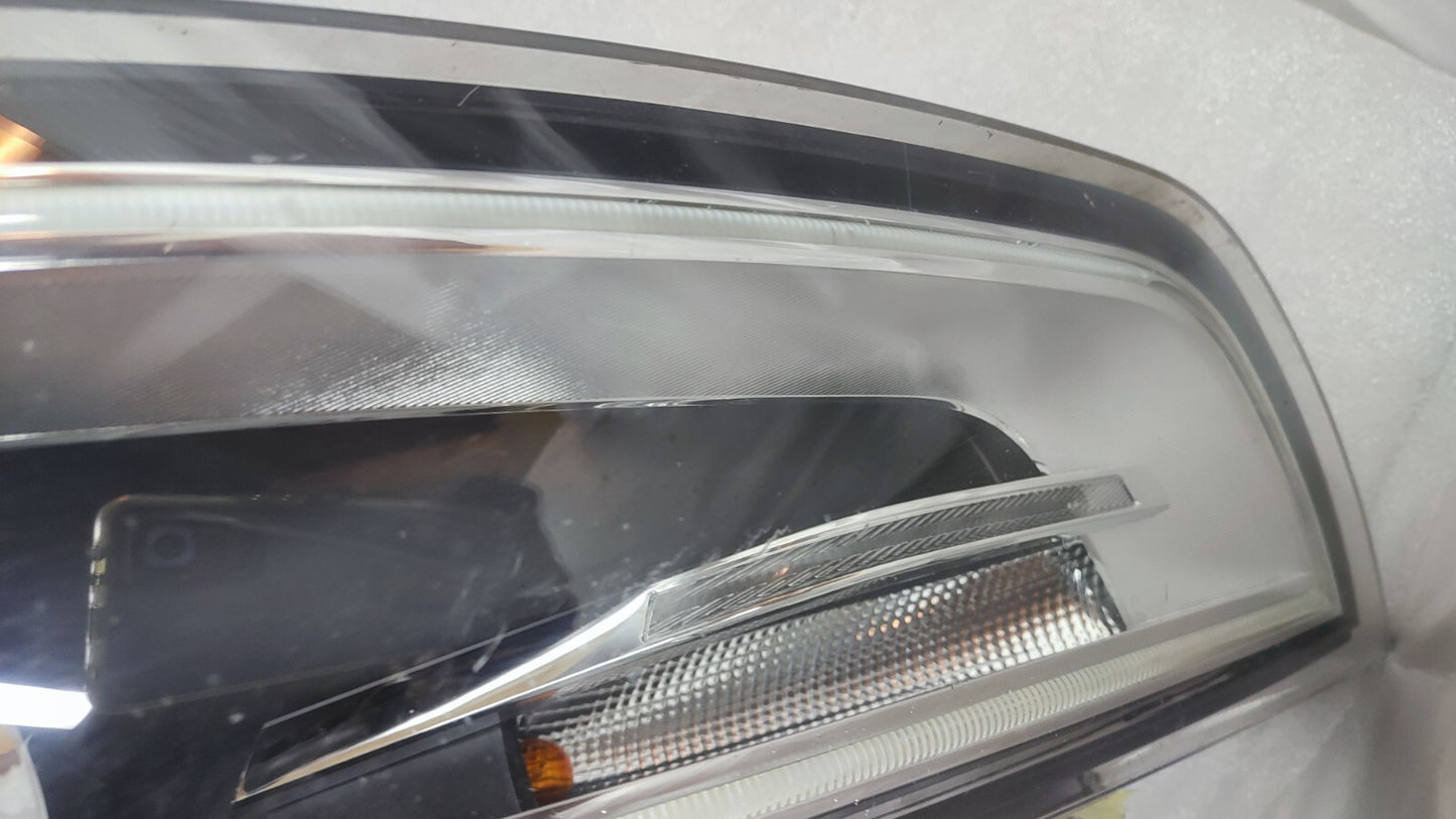 Audi Q3 Headlight Headlamp left Passenger Xenon 8U0941005A au161