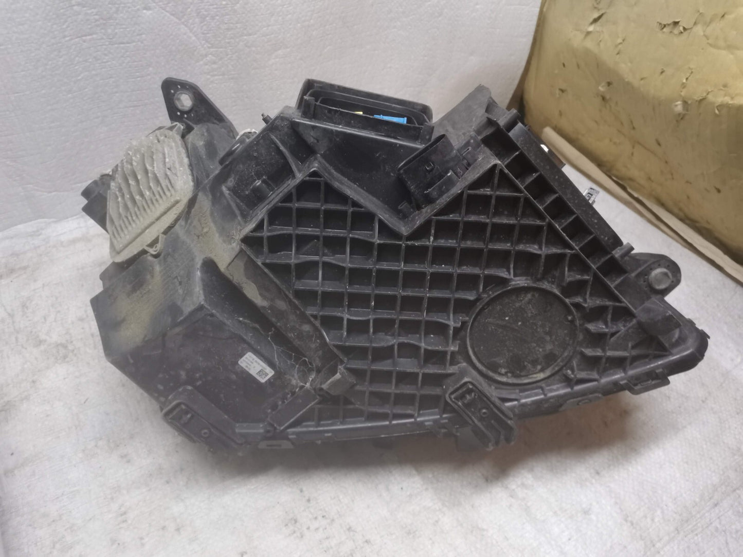 MERCEDES GLC PASSENGER PASSENGER INTELLIGENT LED HEADLIGHT A2539060501 m25332