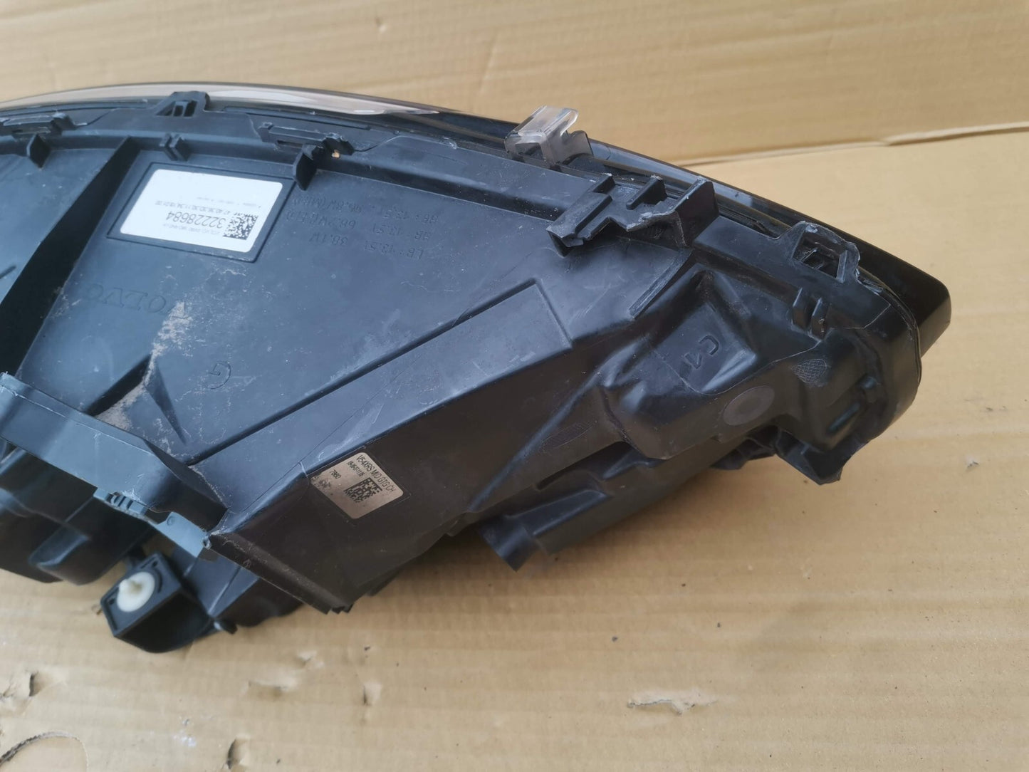 VOLVO S90 2016-2020 MK2 FULL LED HEADLIGHT LH PASSENGER SIDE 32228684 vo9029