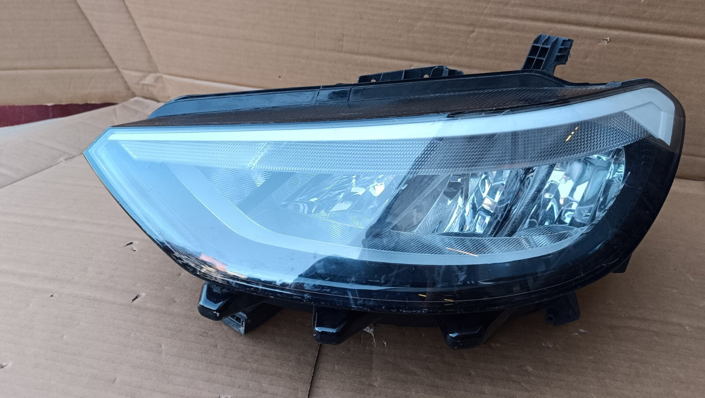 VW ID3 PASSENGER SIDE LED HEADLIGHT 10C941005 LEFT PASSENGER VW186