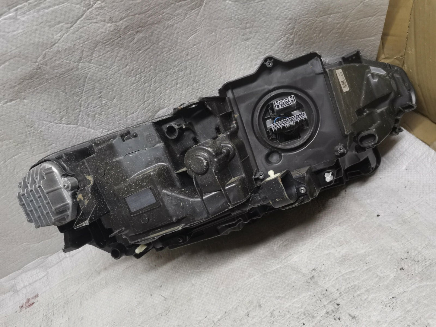 Volvo S90 V90 Headlight headlamp2016-2019 Full LED L/H 31655201 vo9013
