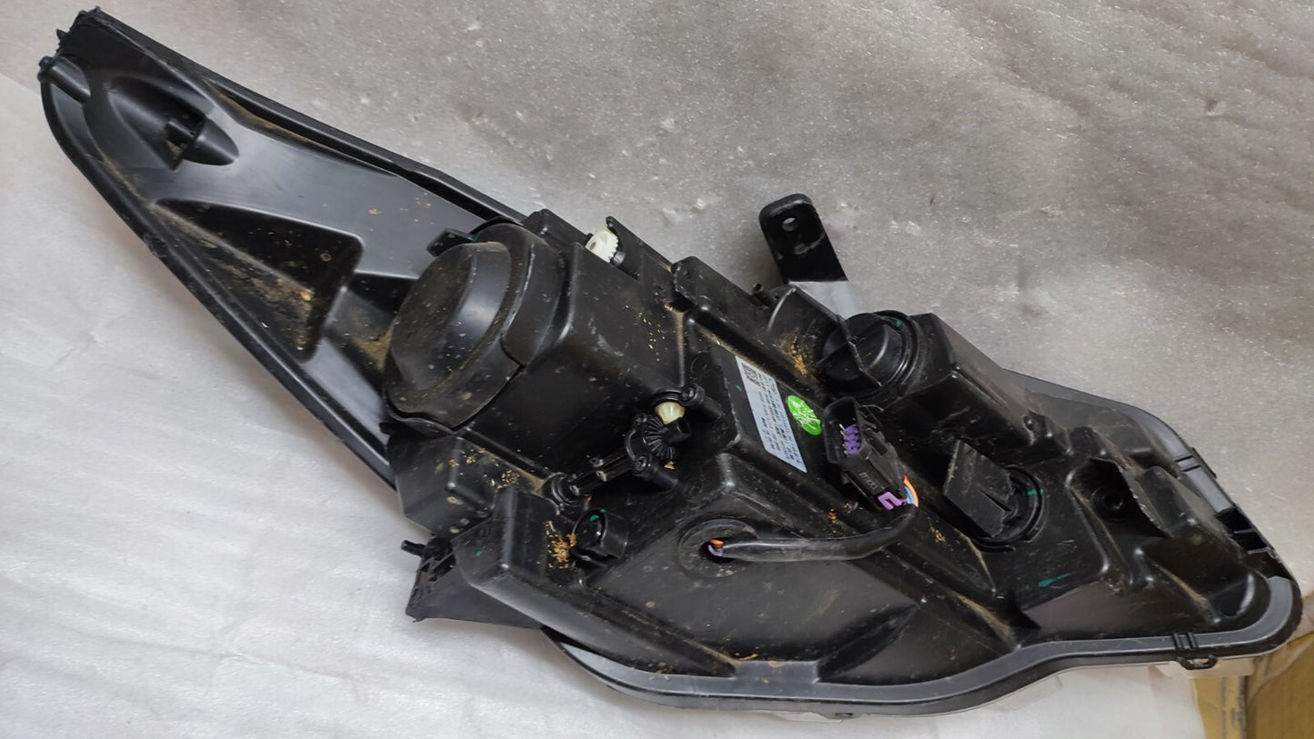 MG MG3 2018 TO 2022 PASSENGER SIDE HEADLIGHT P/N 10227505 mg15
