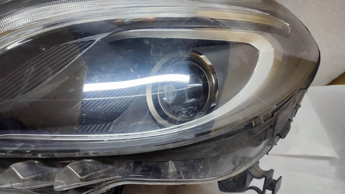 Mercedes B-Class W246 2012 - 2014 N/S Passenger Left Bi-Xenon Headlight Lamp m90