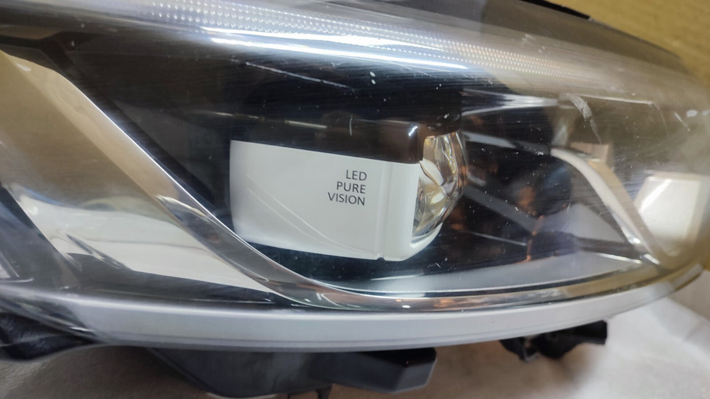 RENAULT KOLEOS MK2 2017-ON HEADLIGHT DRIVER SIDE RIGHT 260104588R ren32