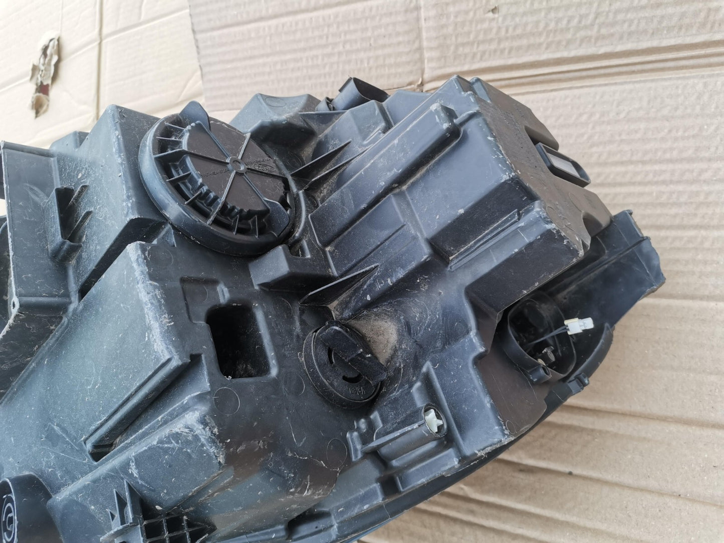 FORD PUMA 2019-ONWARDS ST LINE RIGHT SIDE LED HEADLIGHT L1TB-13E014-FH FOMO12