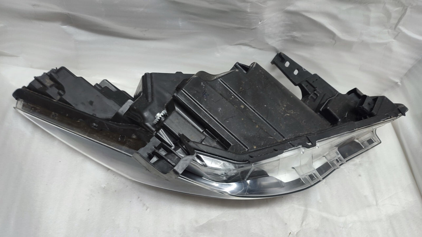 Renault Zoe Facelift LED Pure Vision Headlight Light Lamp GENUINE 260609558R r46