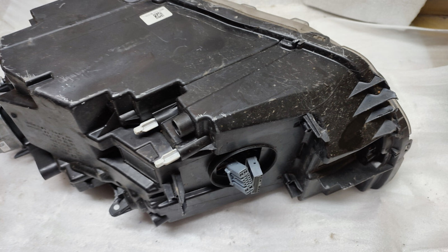 VOLVO XC40 2018 - 2021 HEADLIGHT DRIVER SIDE RIGHT 31655994 vo66