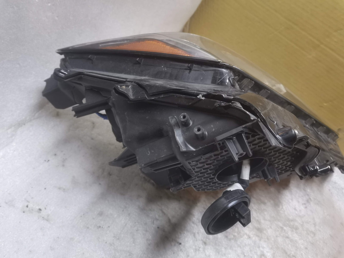 LEXUS UX SPORT HEADLIGHT LED HEADLIGHT 89908-76010 RIGHT SIDE 2018-2023 le14