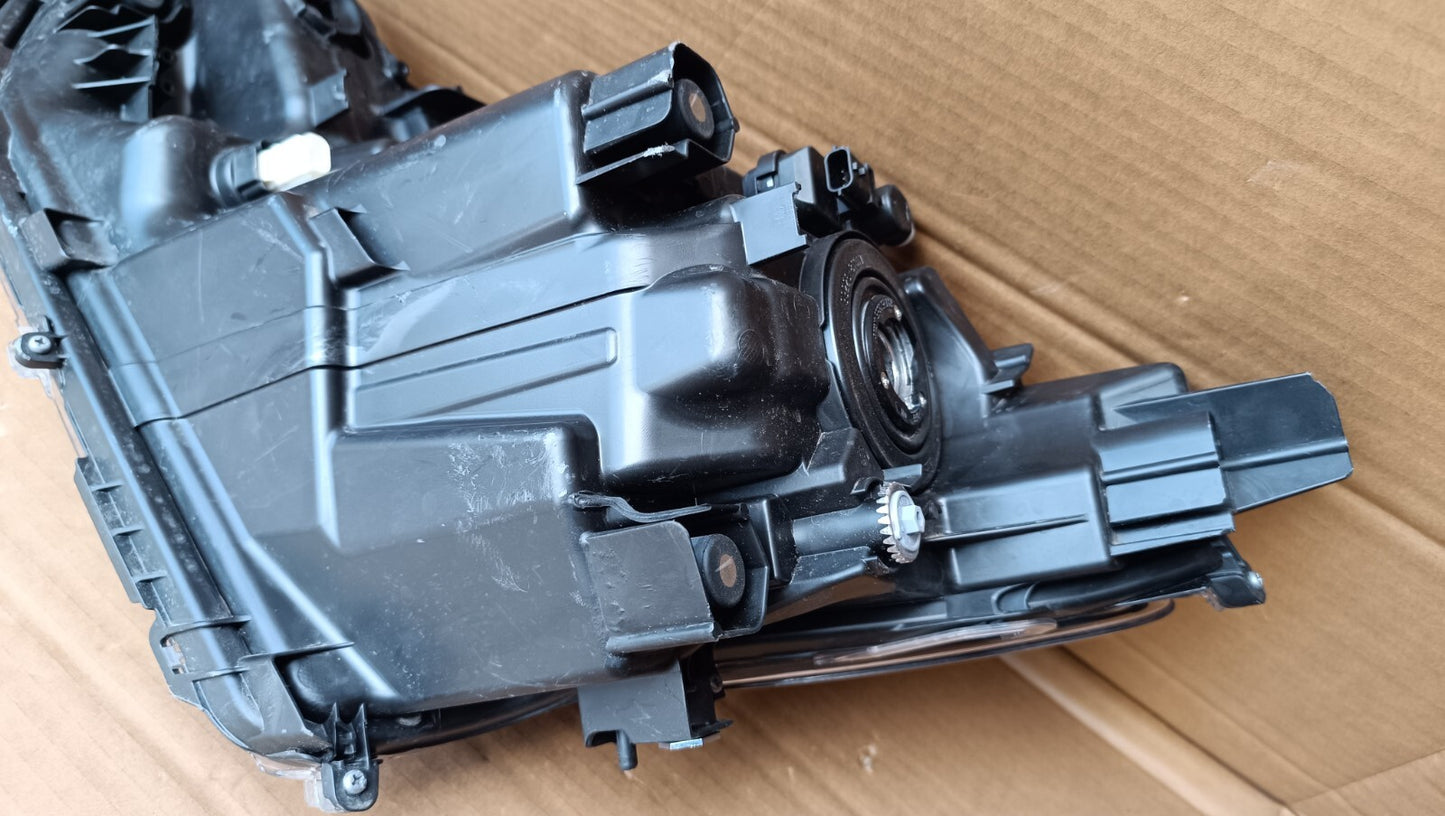 Toyota Yaris Cross 20-23 Headlight Led Driver Side Genuine Oem to58