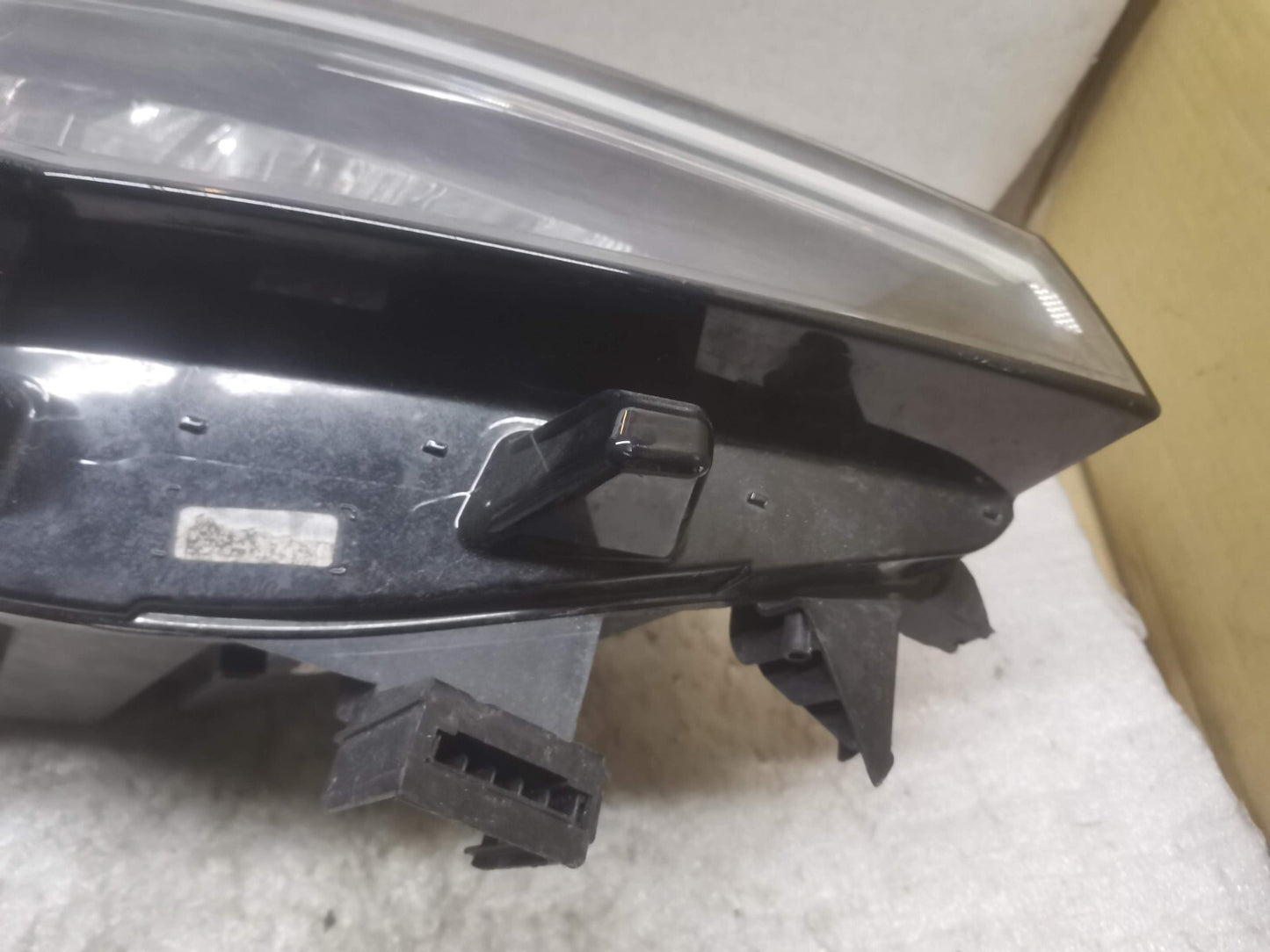 VW ID4 DRIVER SIDE LED ID.4 kled HEADLIGHT 11C941006A vw134