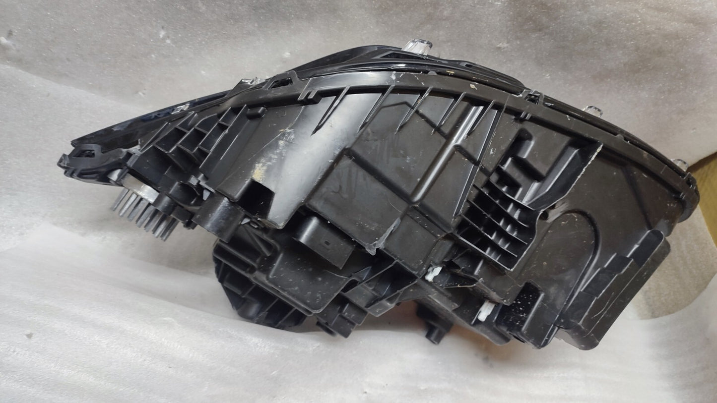 VOLVO XC90 DRIVERS HEADLIGHT GENUINE 2020 FULL LED 32404718 vo9057