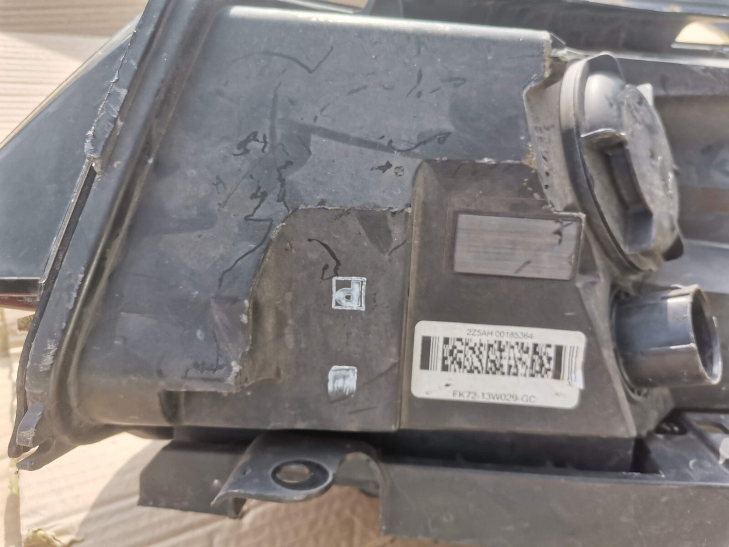 LAND ROVER DISCOVERY SPORT L550 BI-XENON LEFT HEADLIGHT FK7213W030GC JLR27