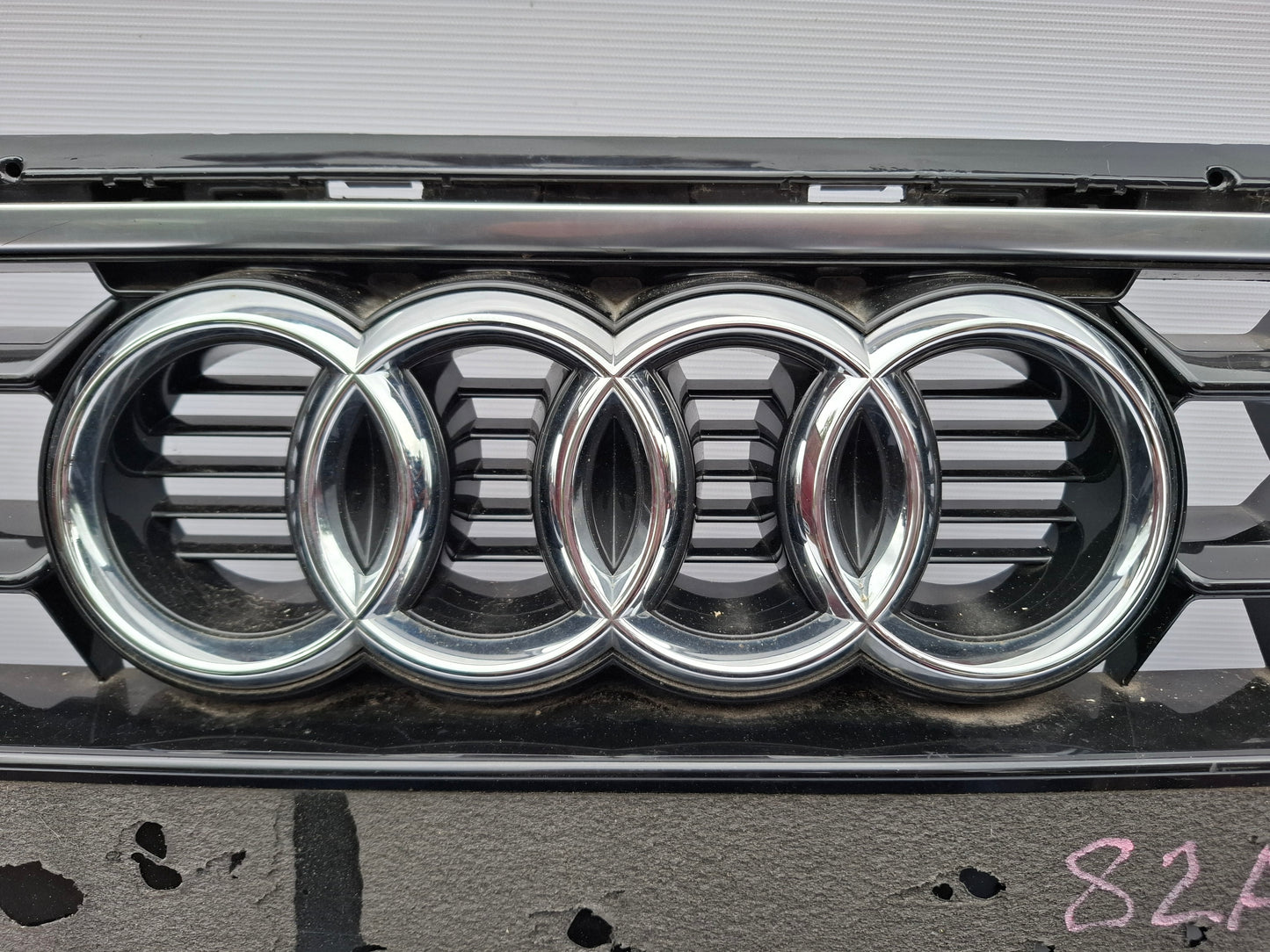 AUDI A1 S LINE 2018-ON GENUINE FRONT BUMPER MAIN GRILLE 82A853651B