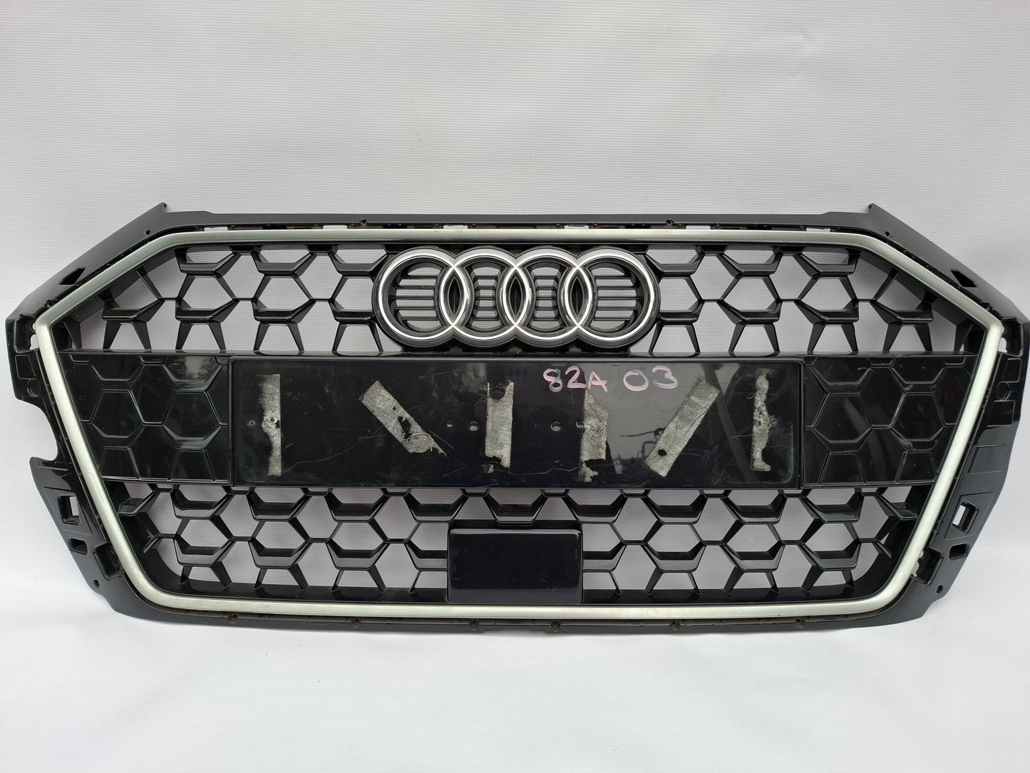 AUDI A1 S LINE 2018-ON GENUINE FRONT BUMPER MAIN GRILLE 82A853651B