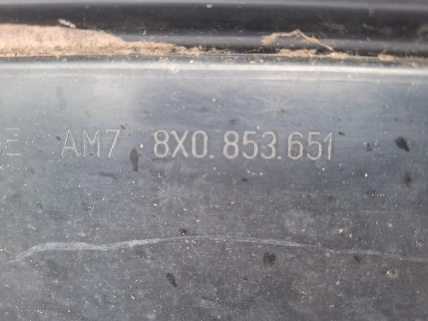 AUDI A1 2010-2014 GENUINE FRONT BUMPER RADIATOR GRILLE 8X0853651