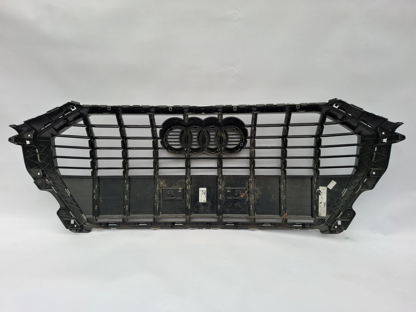 AUDI Q3 83A S-LINE 2018 ON FRONT BUMPER GRILLE GENUINE 83A853651