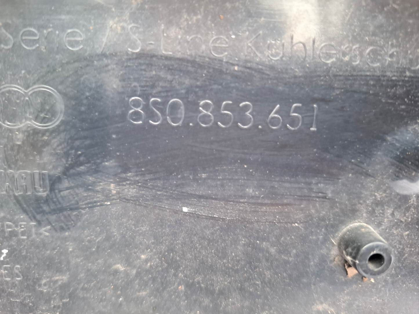 AUDI TTS 2015-19 GENUINE FRONT BUMPER GRILLE 8S0853651