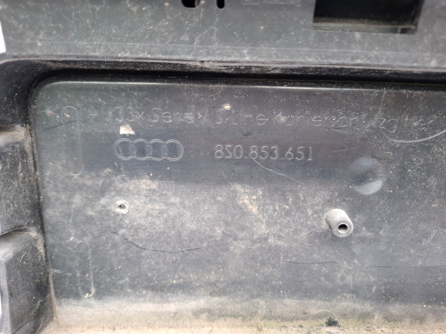 AUDI TTS 2015-19 GENUINE FRONT BUMPER GRILLE 8S0853651