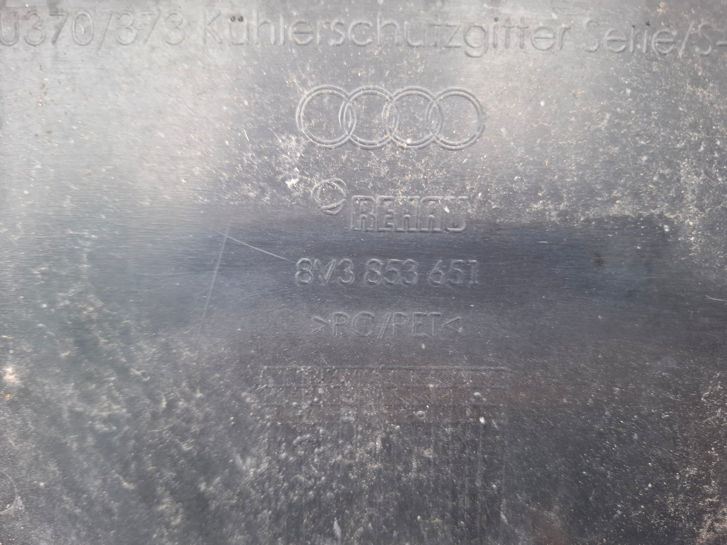 AUDI S3 A3 GENUINE FRONT BUMPER GRILLE 8V3853651