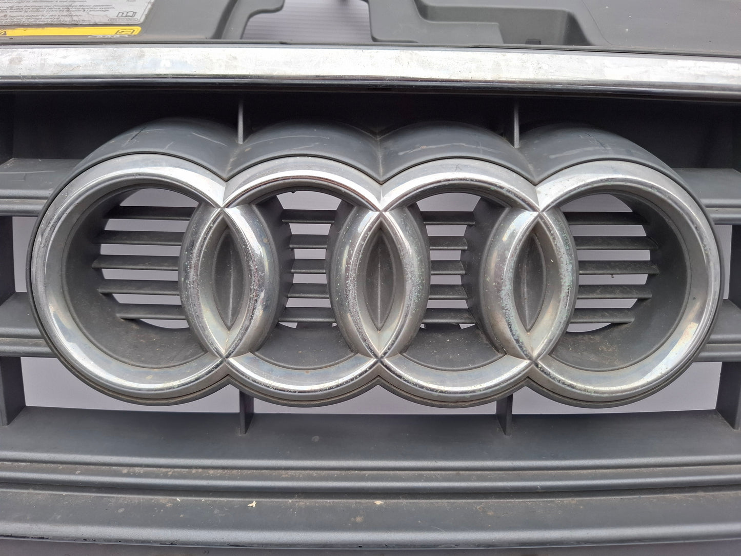 AUDI A3 S3 8V RS 2012-16 GENUINE FRONT GRILLE 8V3853037