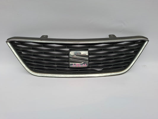 SEAT IBIZA 6J MK4 2013 - 17 FRONT BUMPER MAIN CENTRE GRILL 6J0853654G