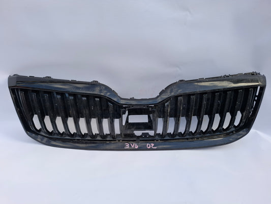 SKODA SUPERB B8 2016-2022 GENUINE FRONT BUMPER UPPER RADIATOR GRILL