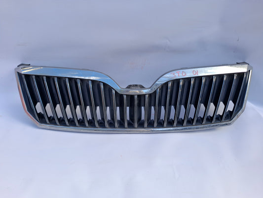 SKODA SUPERB 2 GENUINE FRONT BUMPER RADIATOR GRILLE CHROME 3T0853668B