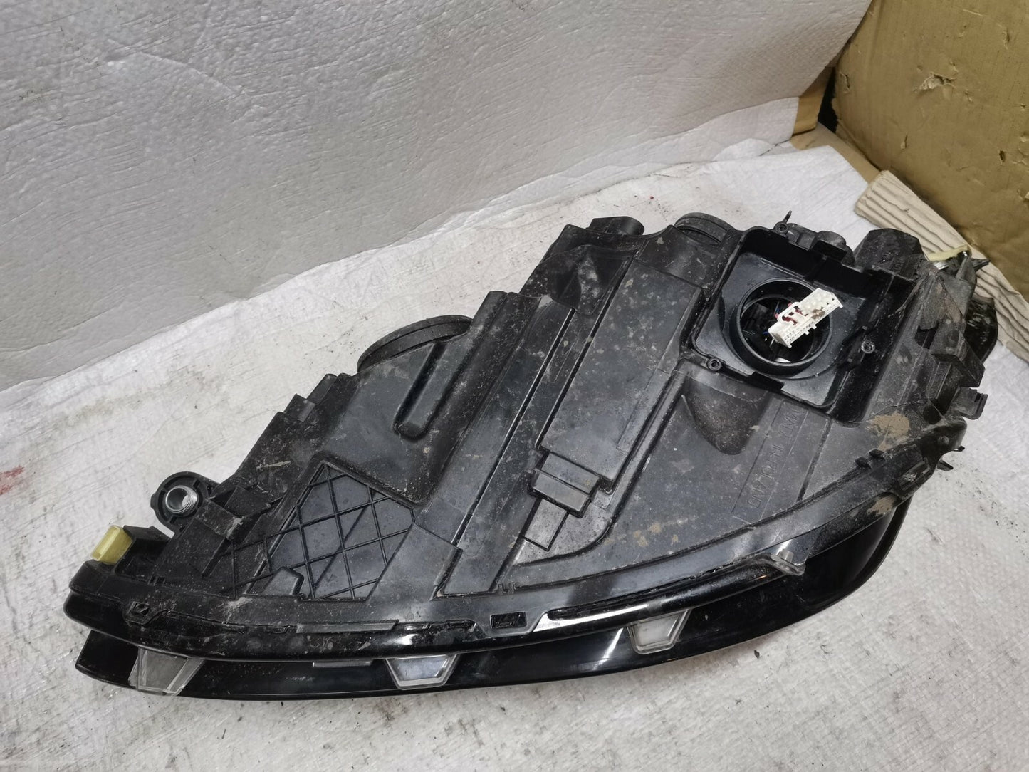 Volkswagen GOLF mk8 GENUINE 9+ DRIVER SIDE HEADLIGHT HEADLMAP 5H2941006 vwgo57