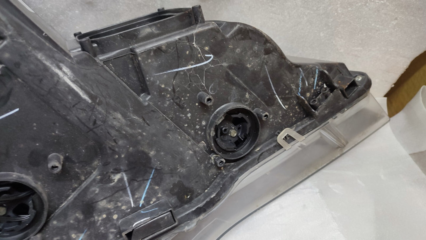 BMW X5 E70 2010 2011 LCI XENON LEFT N/S PASSENGER GENUINE HEADLIGHT 7221893 bm81
