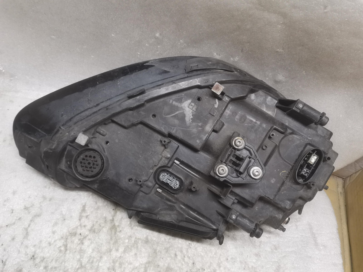 PORSCHE CAYENNE 958 FACELIFT XENON HEADLIGHT 7P5941751F