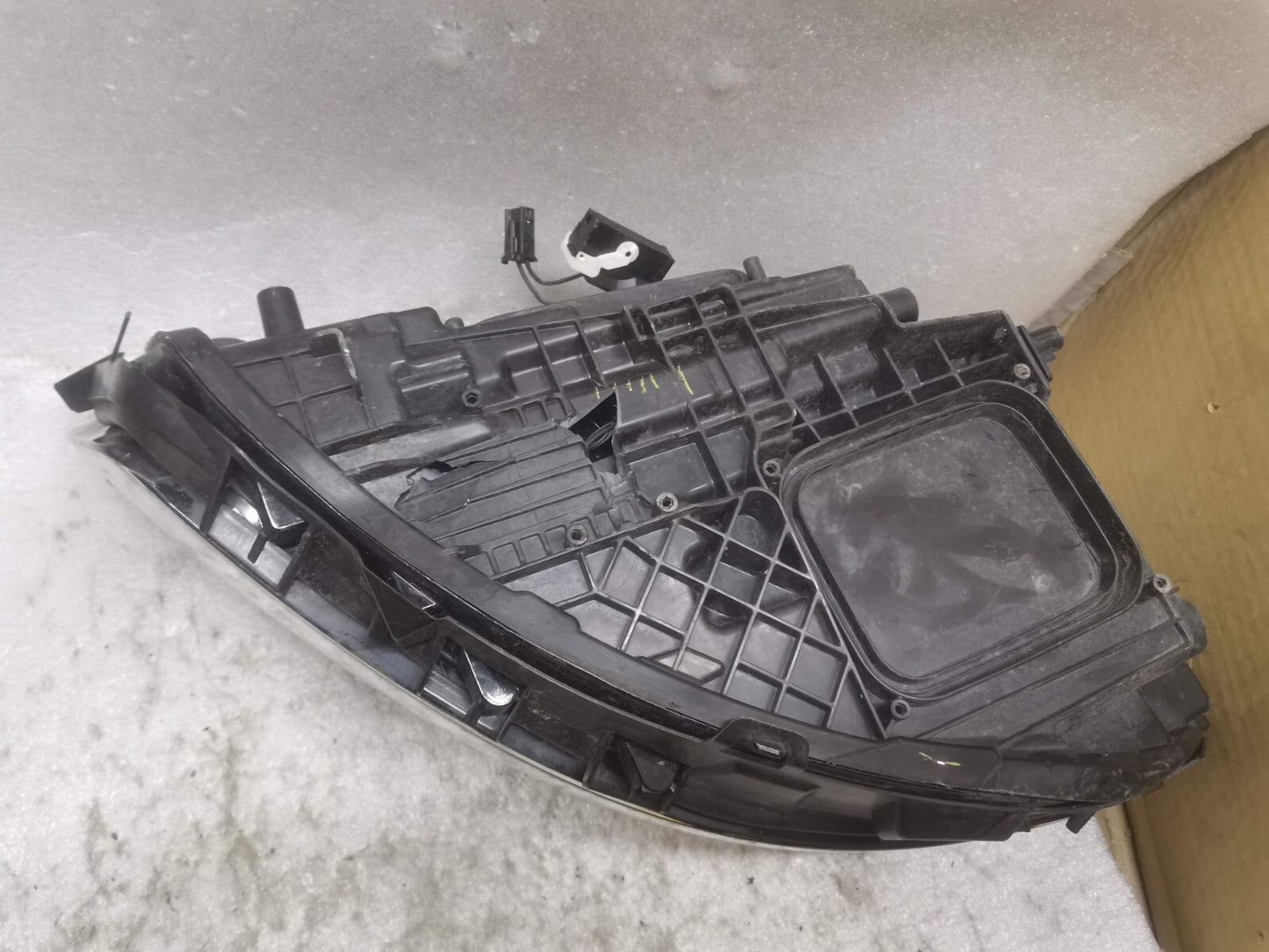 MERCEDES A-CLASS W177 2018 ONWARDS LED HEADLIGHT RH DRIVER SIDE A1779065801 m67