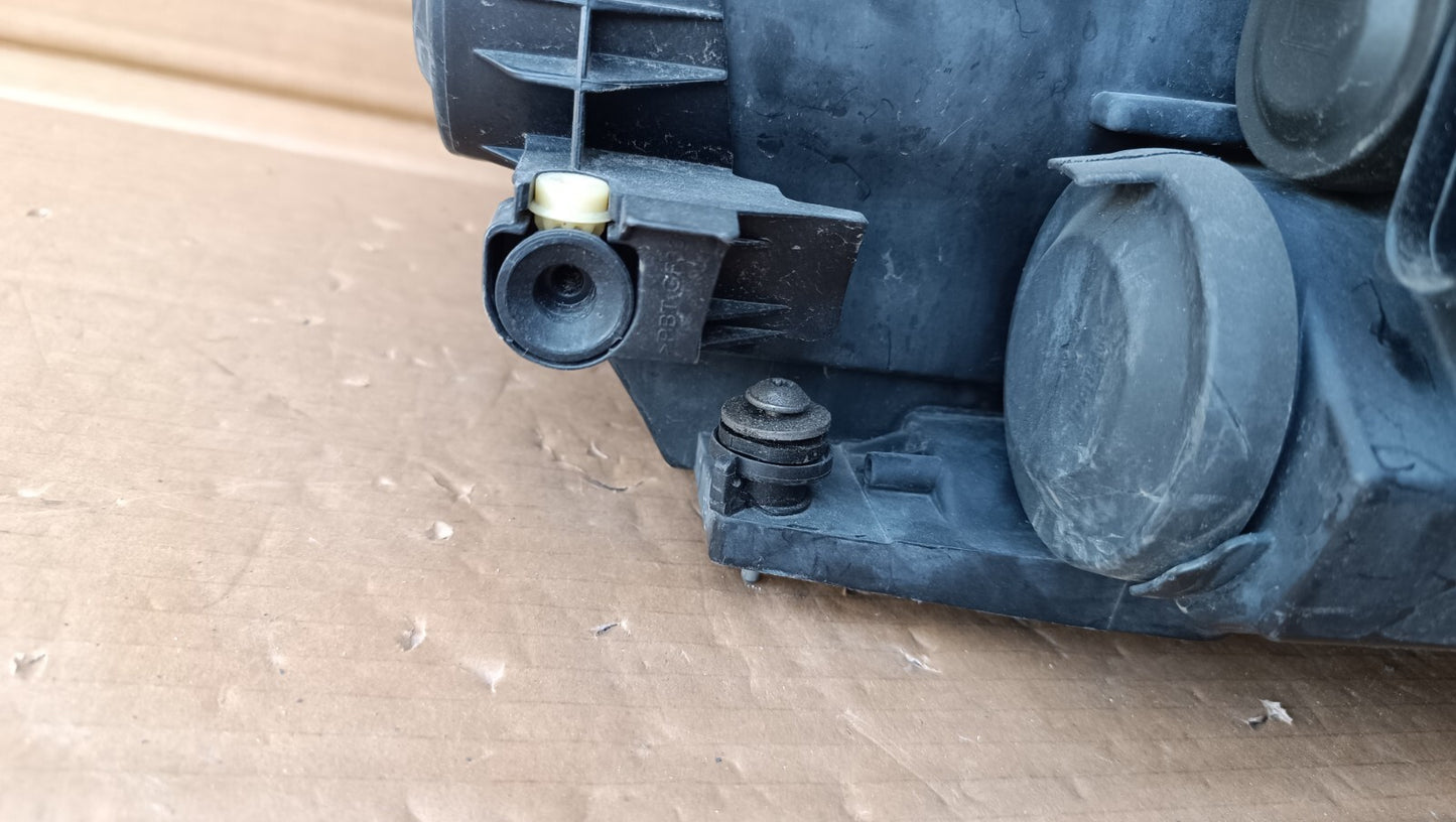 VOLKSWAGEN PASSAT FRONT HEADLIGHT LEFT PASSENGER SIDE HALOGEN B8 3G2941005B v185