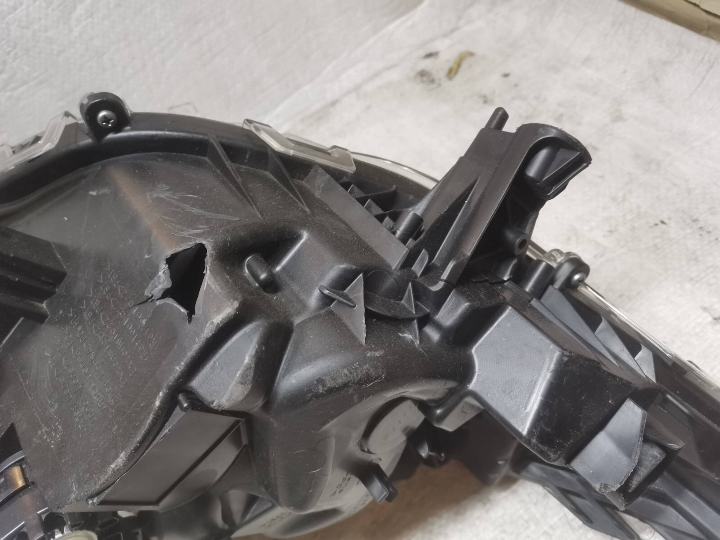 Toyota RAV4 Headlight Left LED Projector Lens 19+ Passenger Near Side tor411